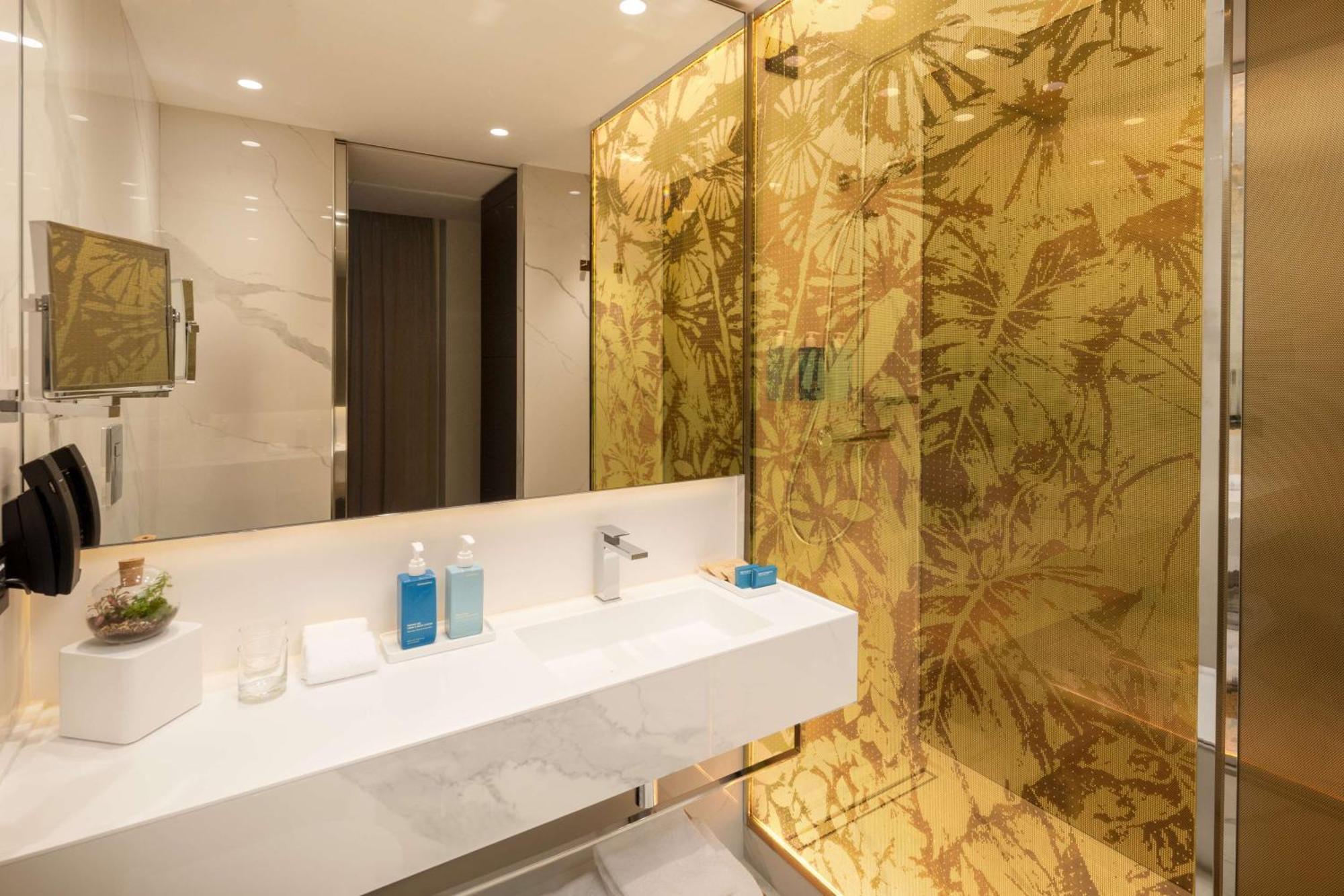 Art'otel Piazza Sallustio, Powered By Radisson Hotel 5*